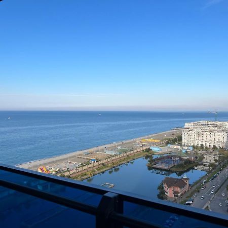 Orbi Cyti Apartment Batumi Exterior photo